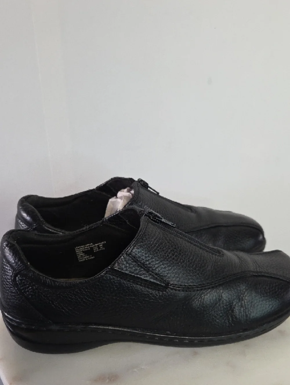 Men's Black Leather Zip Slip-On Loafers Size 9W